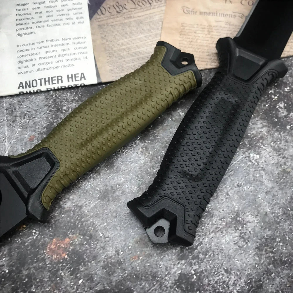 Non-folding knife with sheath