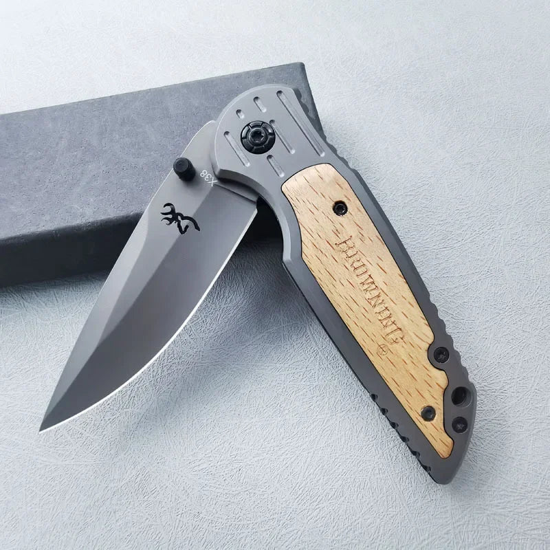 Browning Pocket knife with beautiful logo wooden handle